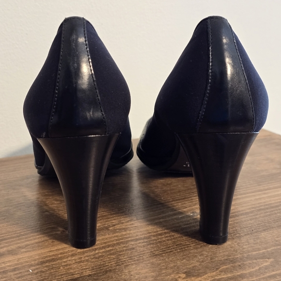 NWOT Amalfi By Rangoni Firenze Black Leather Heels Women's Size 10N - Picture 8 of 12